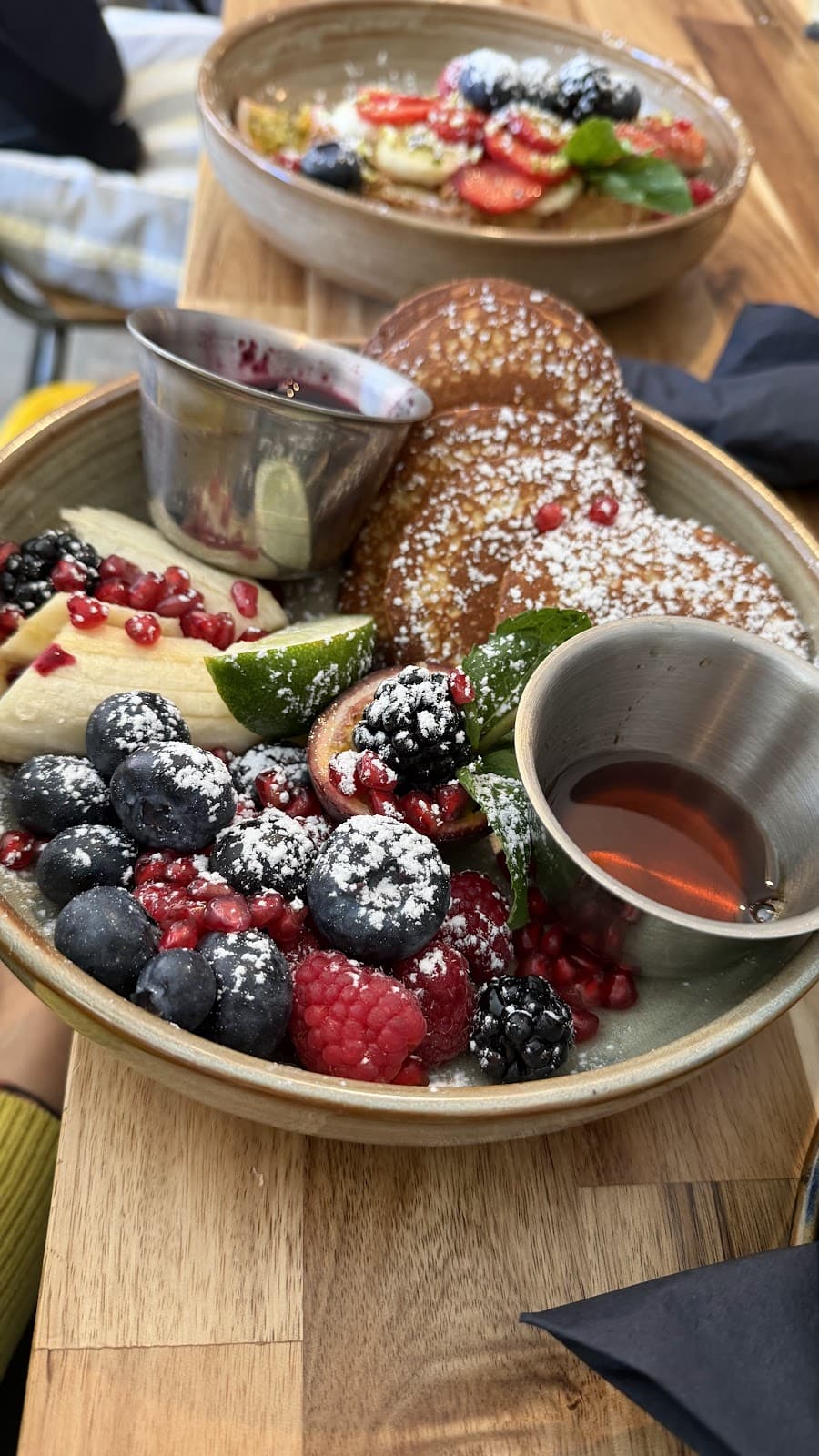 A cool spot for a healthy lunch? - 4