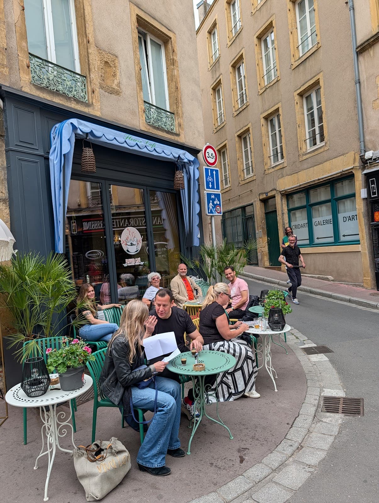 A Parisian-style coffee in Metz - 7