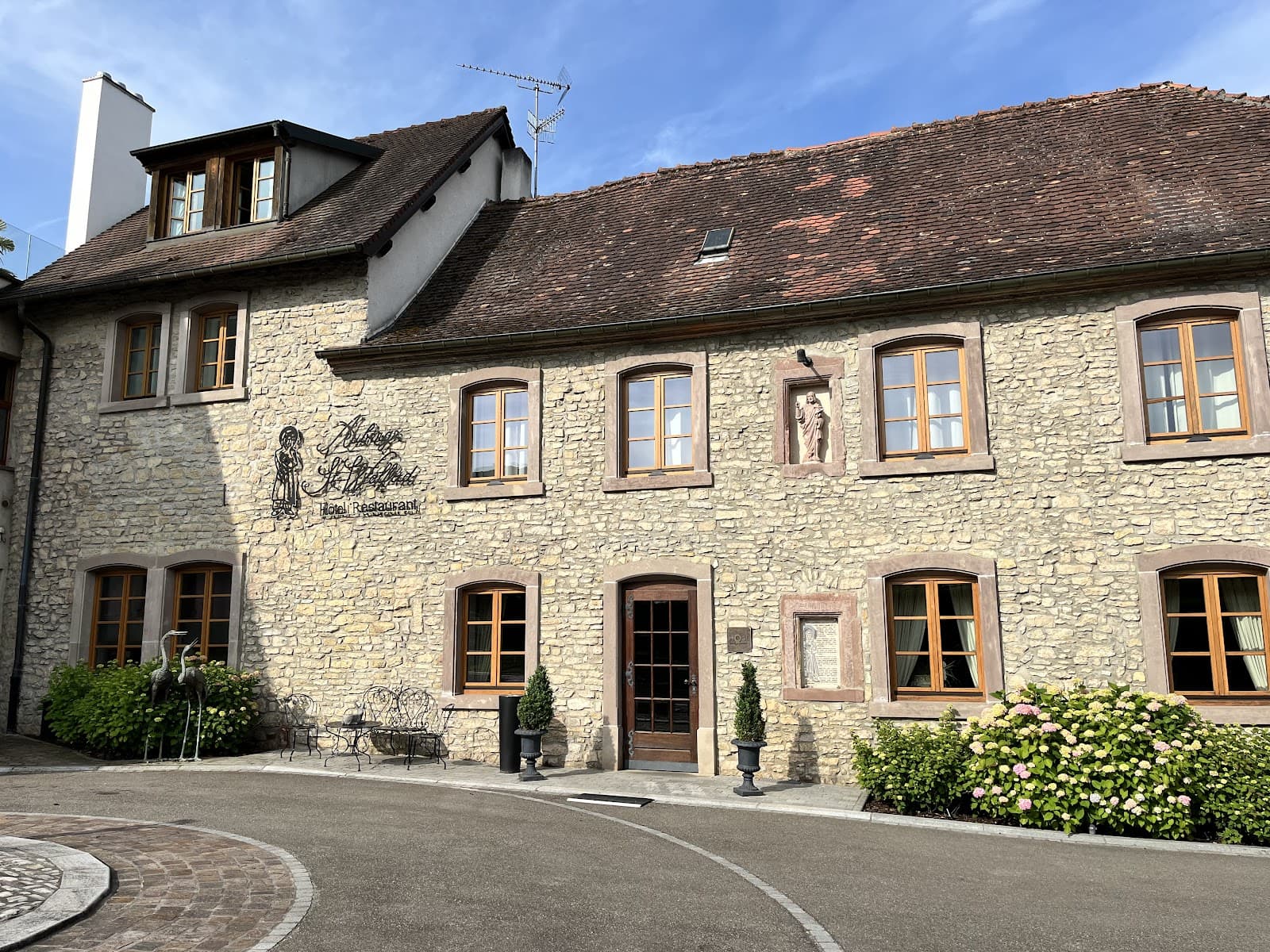 Auberge Saint-Walfrid, table étoilée au bord de la Sarre - 8