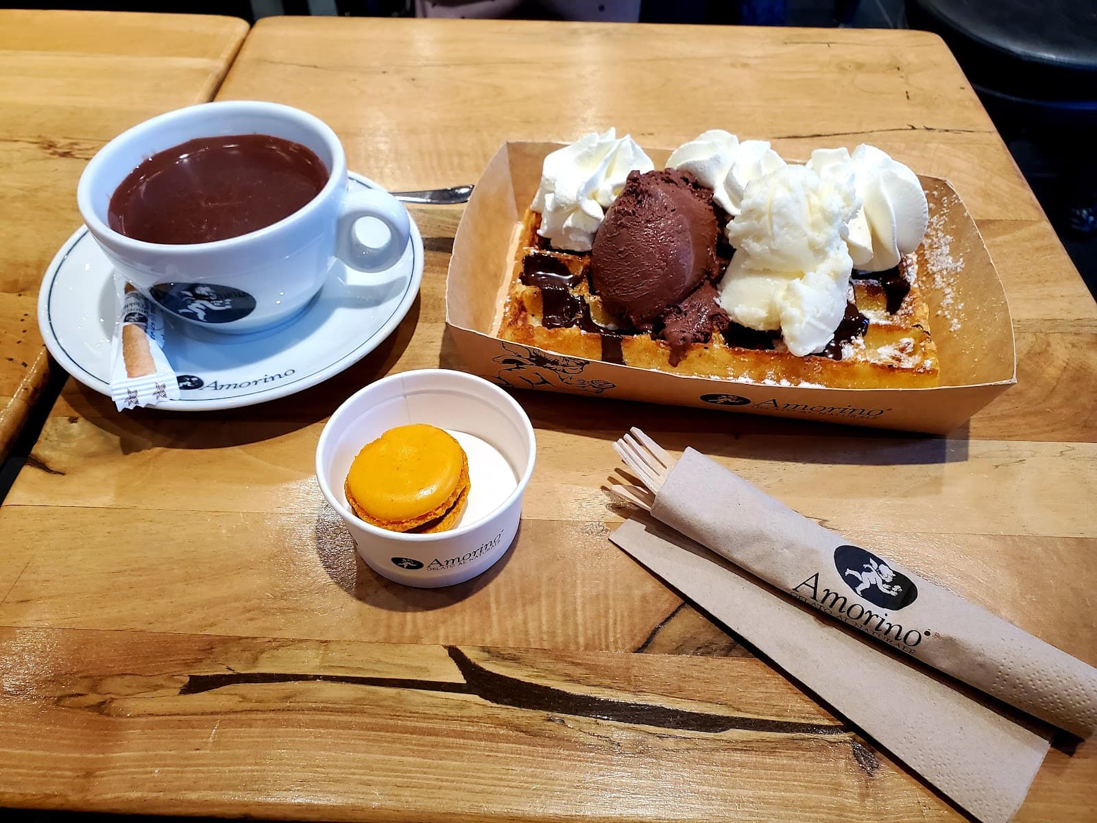 Amor & Gelato - 9