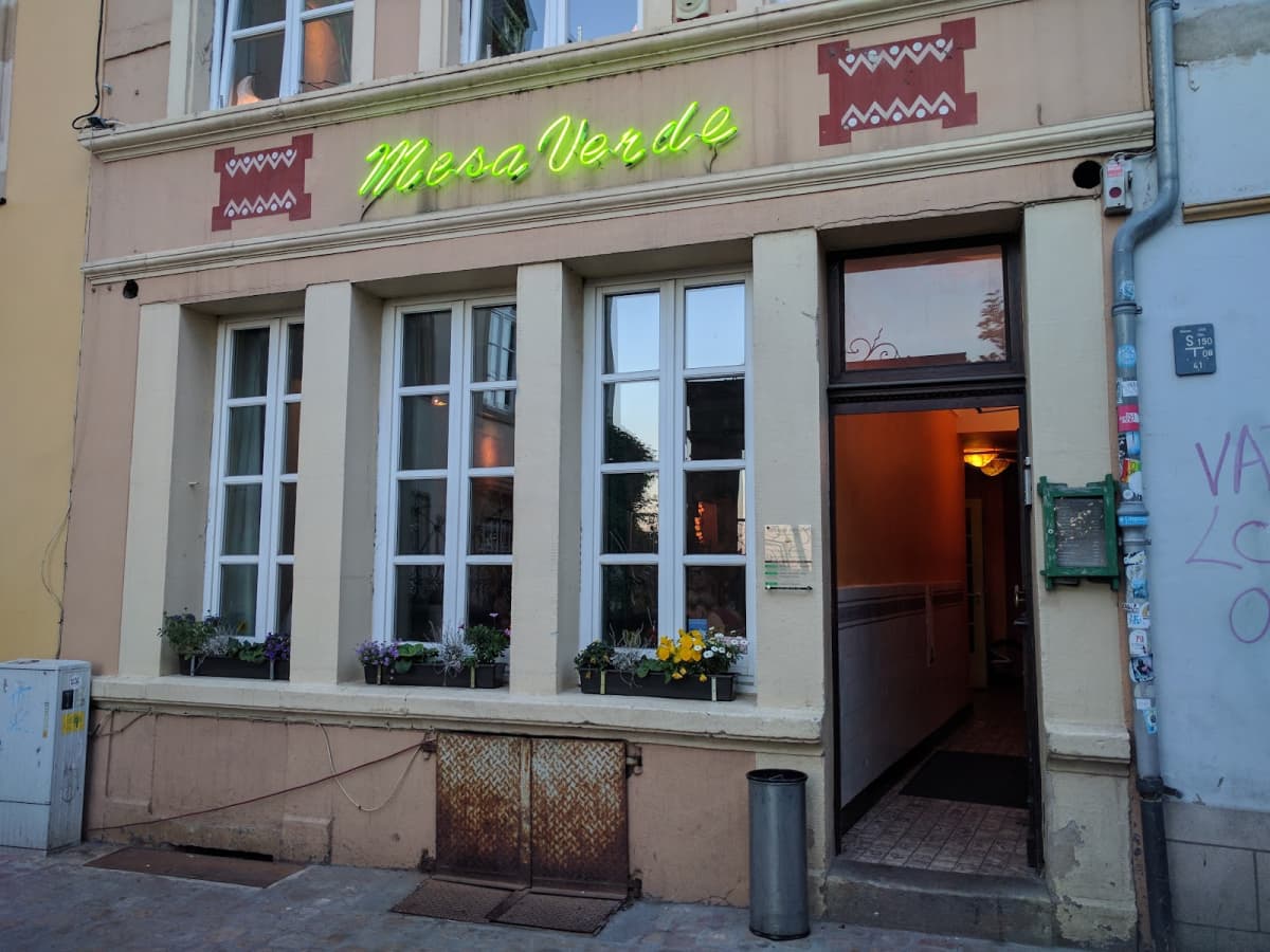 A la Table verte - 2