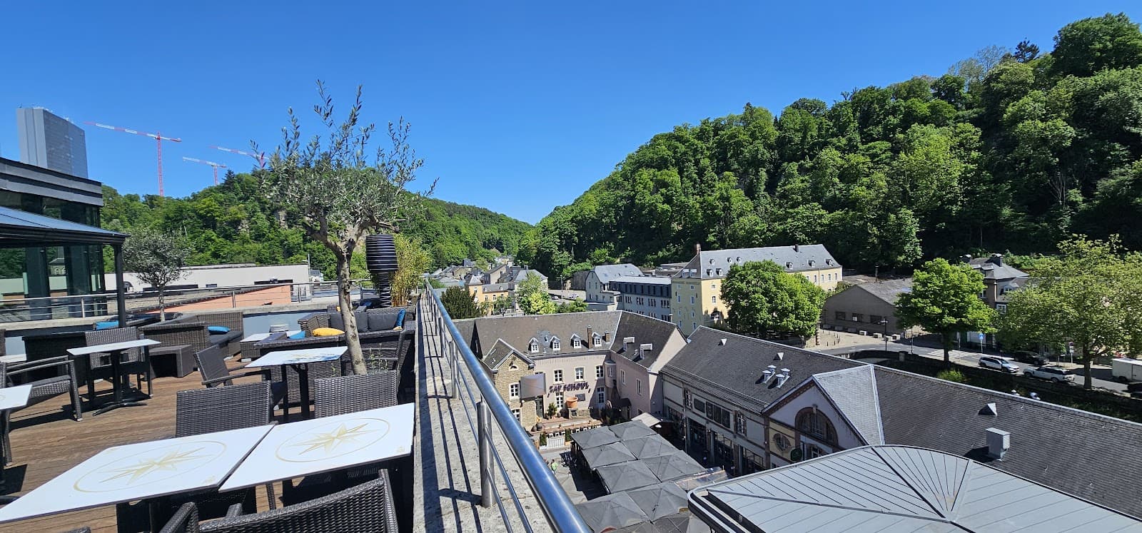 Le Sud : restaurant gastronomique et rooftop aux Rives de Clausen - 12