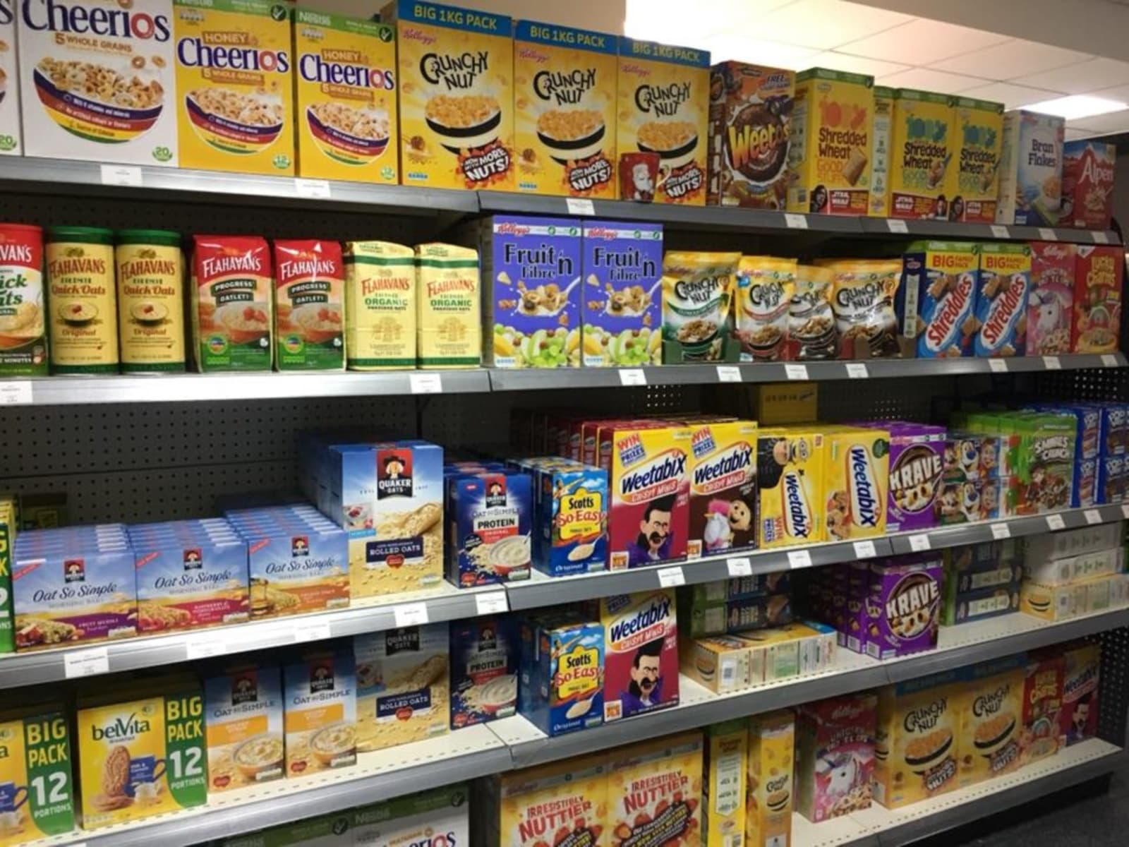 Home From Home, English grocery and British tea room in Luxembourg - 4