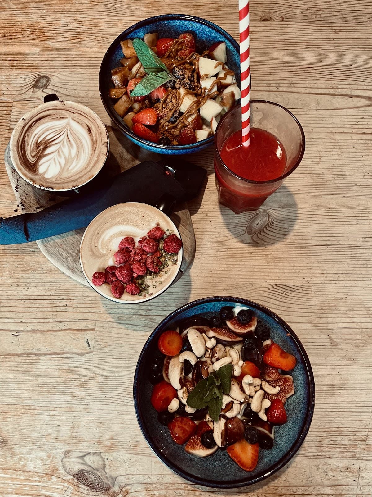 A cool spot for a healthy lunch? - 7