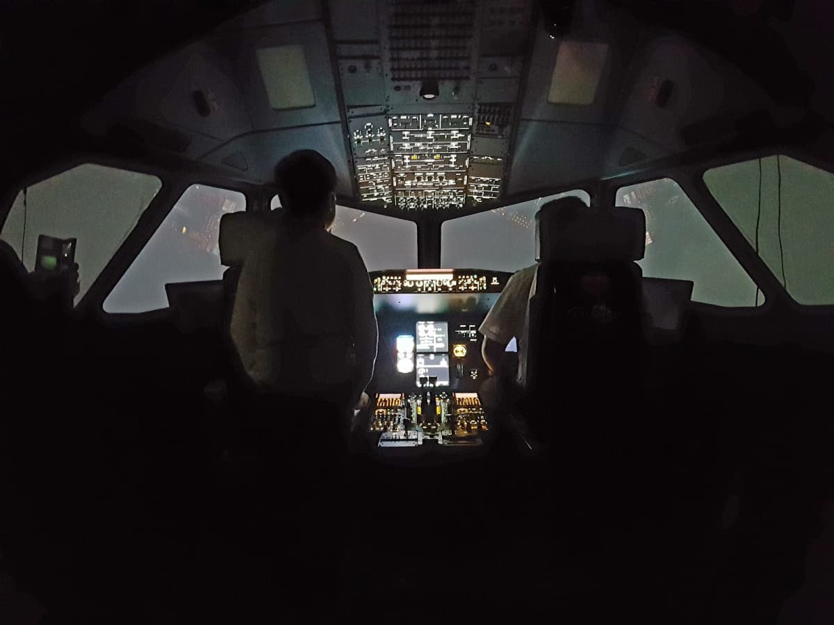 I always wanted to become a pilot! - 9
