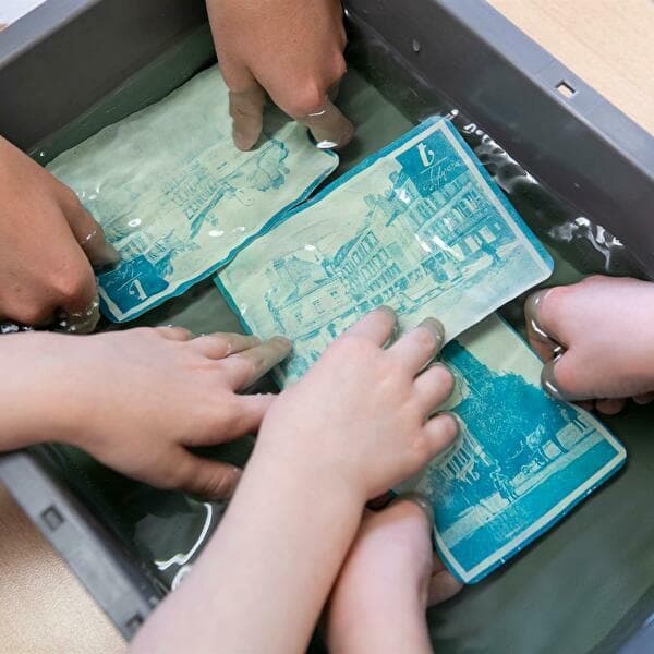 Atelier souvenir en bleu