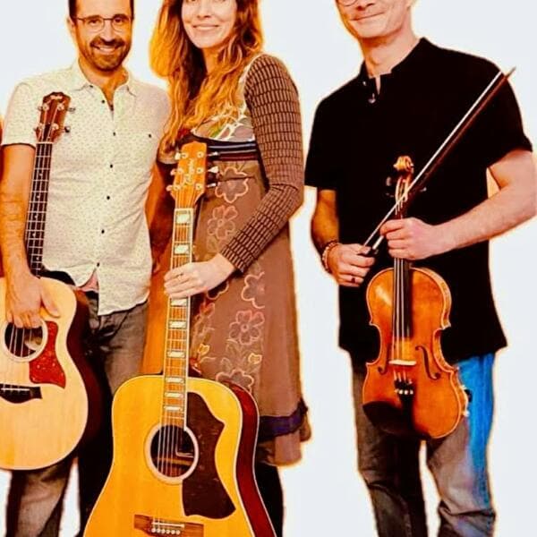 Spirit Songs Circle avec Bhakti