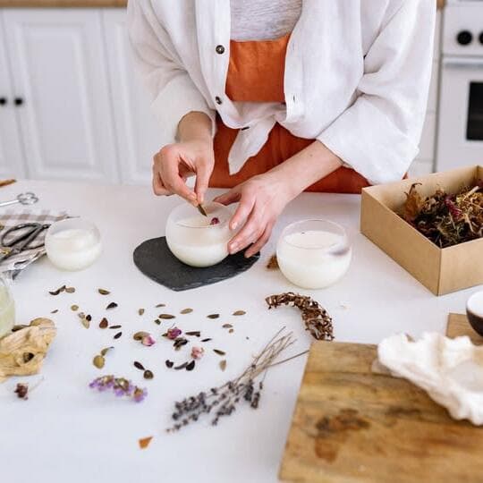 Natural candle workshop