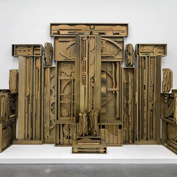 Exposition - Louise Nevelson - Mrs. N’s Palace