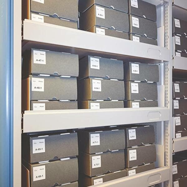 Dans les coulisses des archives du musée