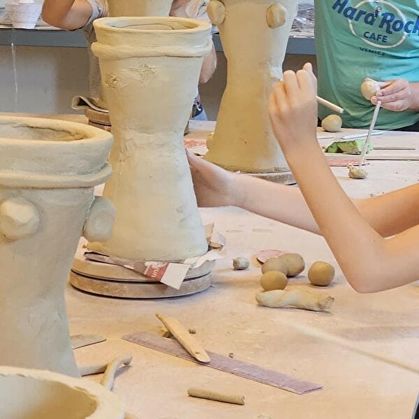 Creativity and music: make your own clay drum! Two-day workshop for children and teenagers – Clay to