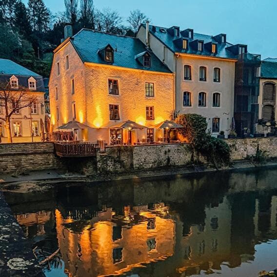 Au bord de l'eau