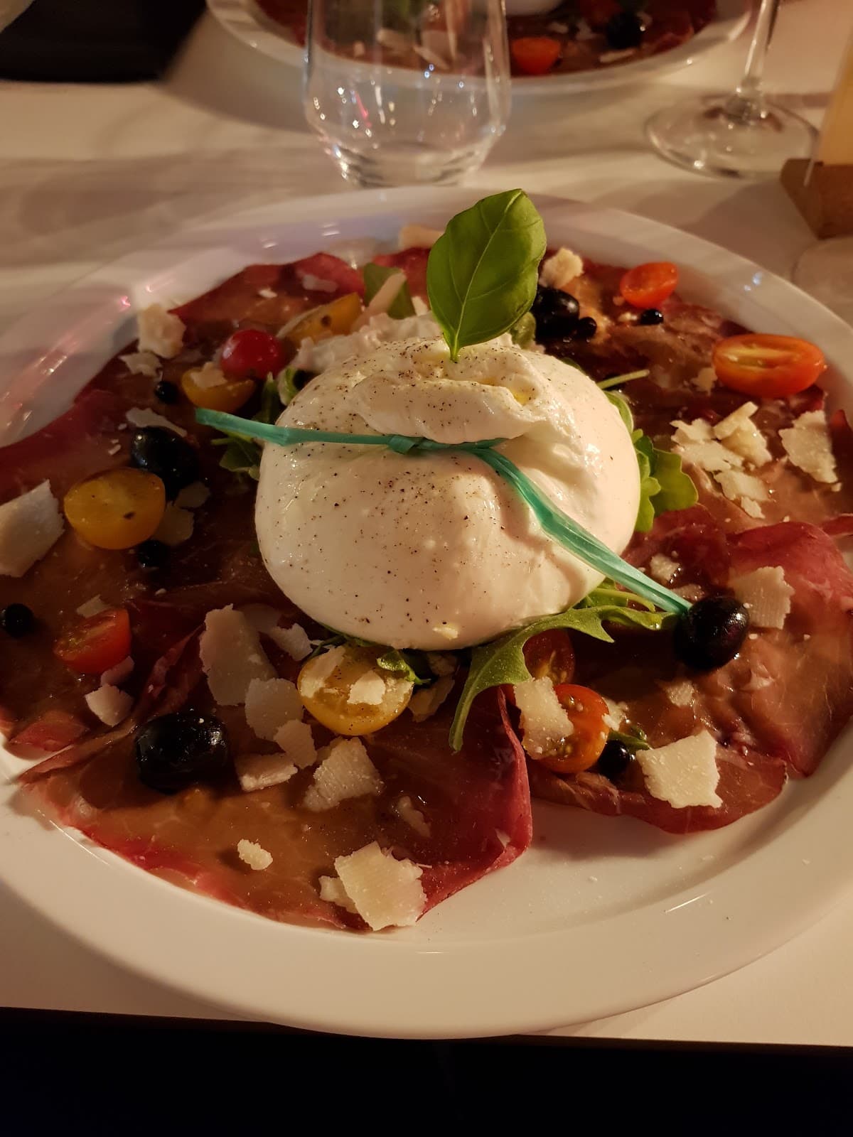 Mona the generous - 6
