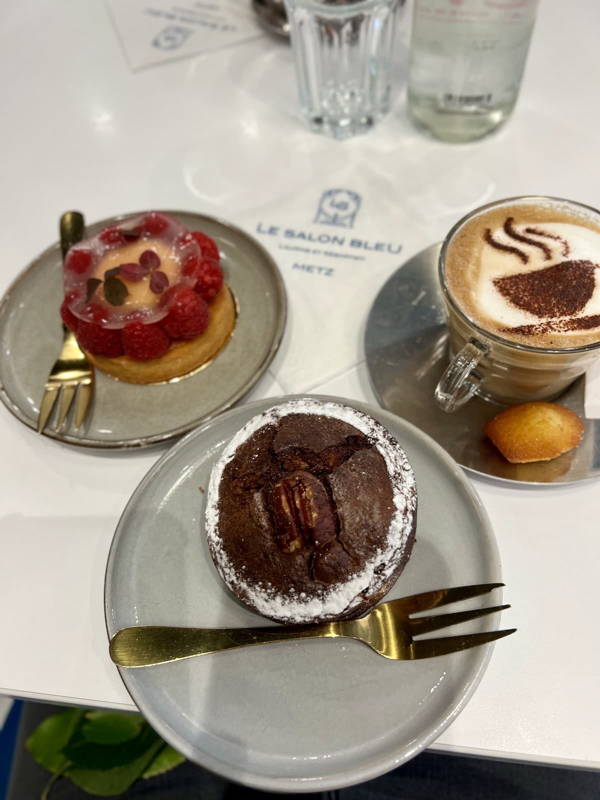 Coffee & Croissant - 11