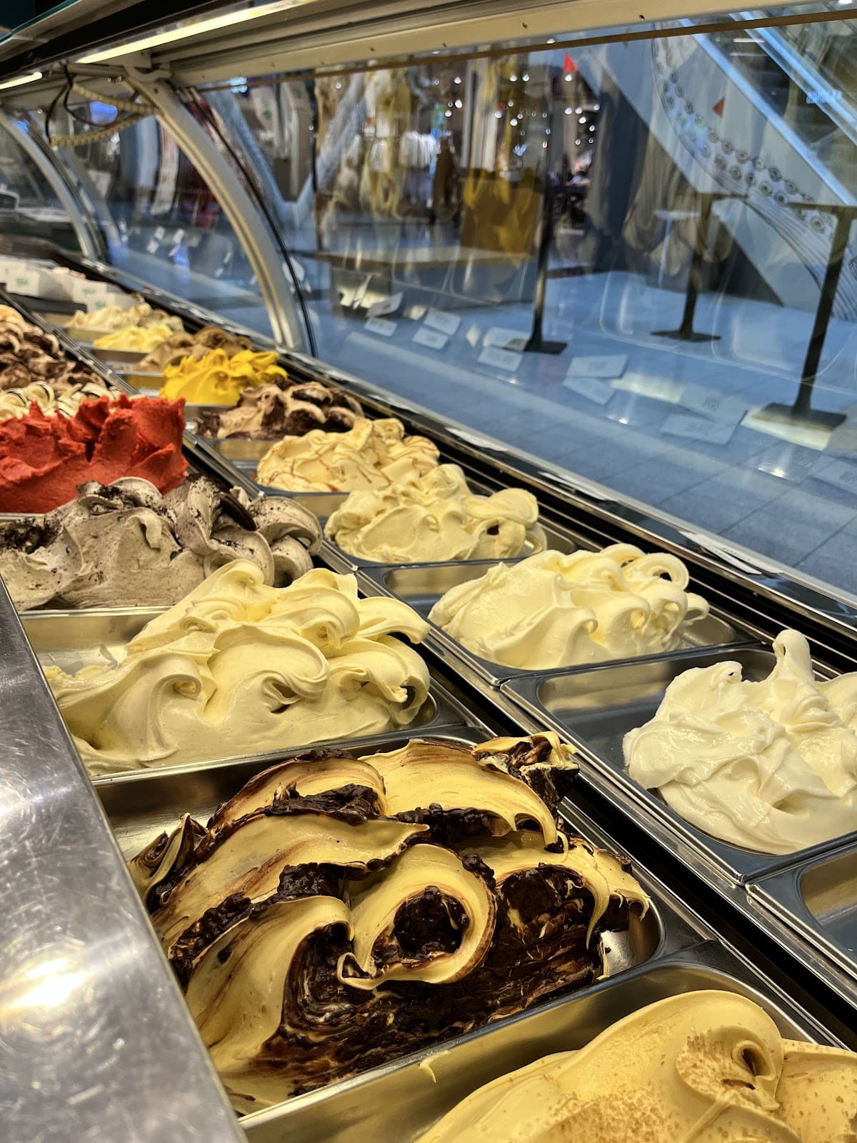 Fred's Belgian Ice Cream - 5