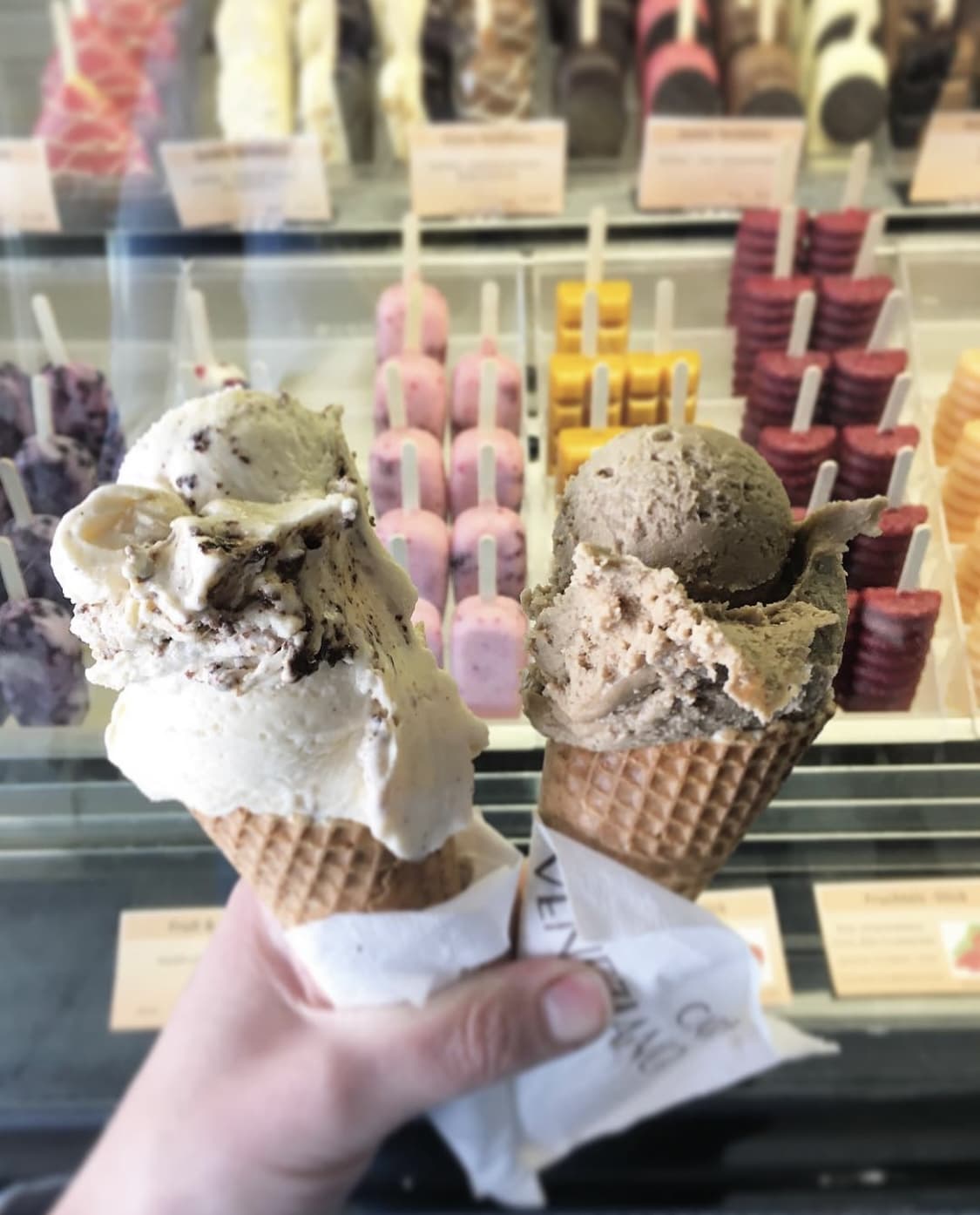 Une glace sur la place! 1,2,3,4 boules! - 8