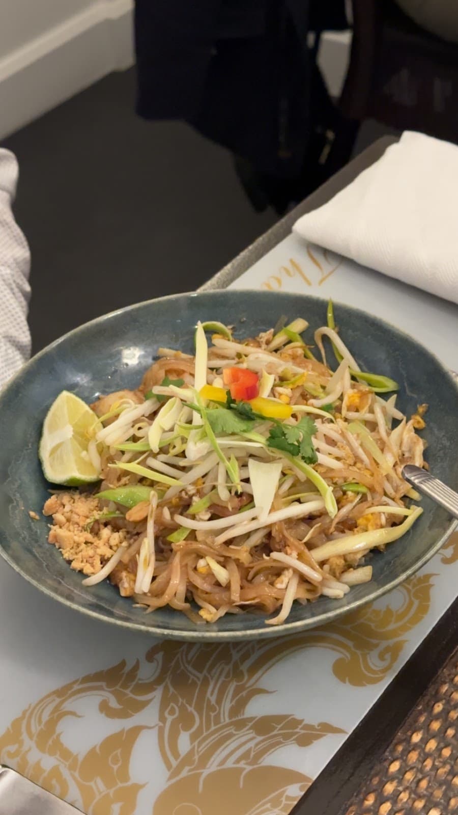 Chez moi ou chez thai? - 11
