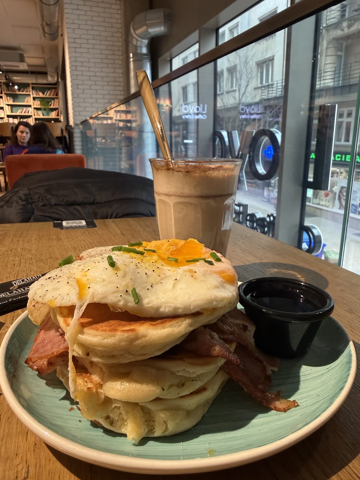 Lloyd Coffee Eatery : coffee shop tendance à Luxembourg - 8