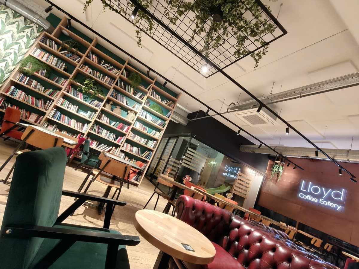 Lloyd Coffee Eatery : coffee shop tendance à Luxembourg - 7