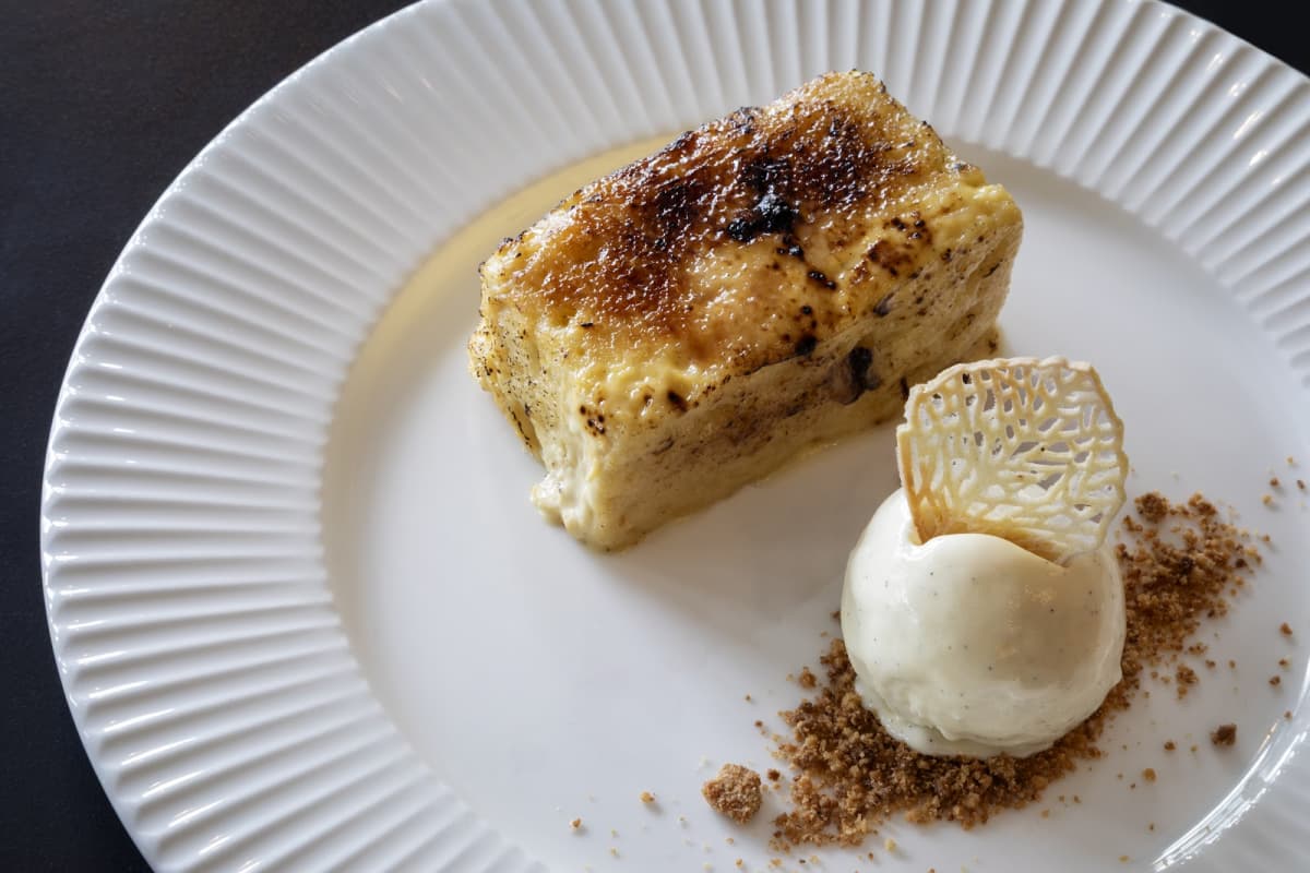 Casa Duques, Luxembourg's go-to vermouth bar - 4