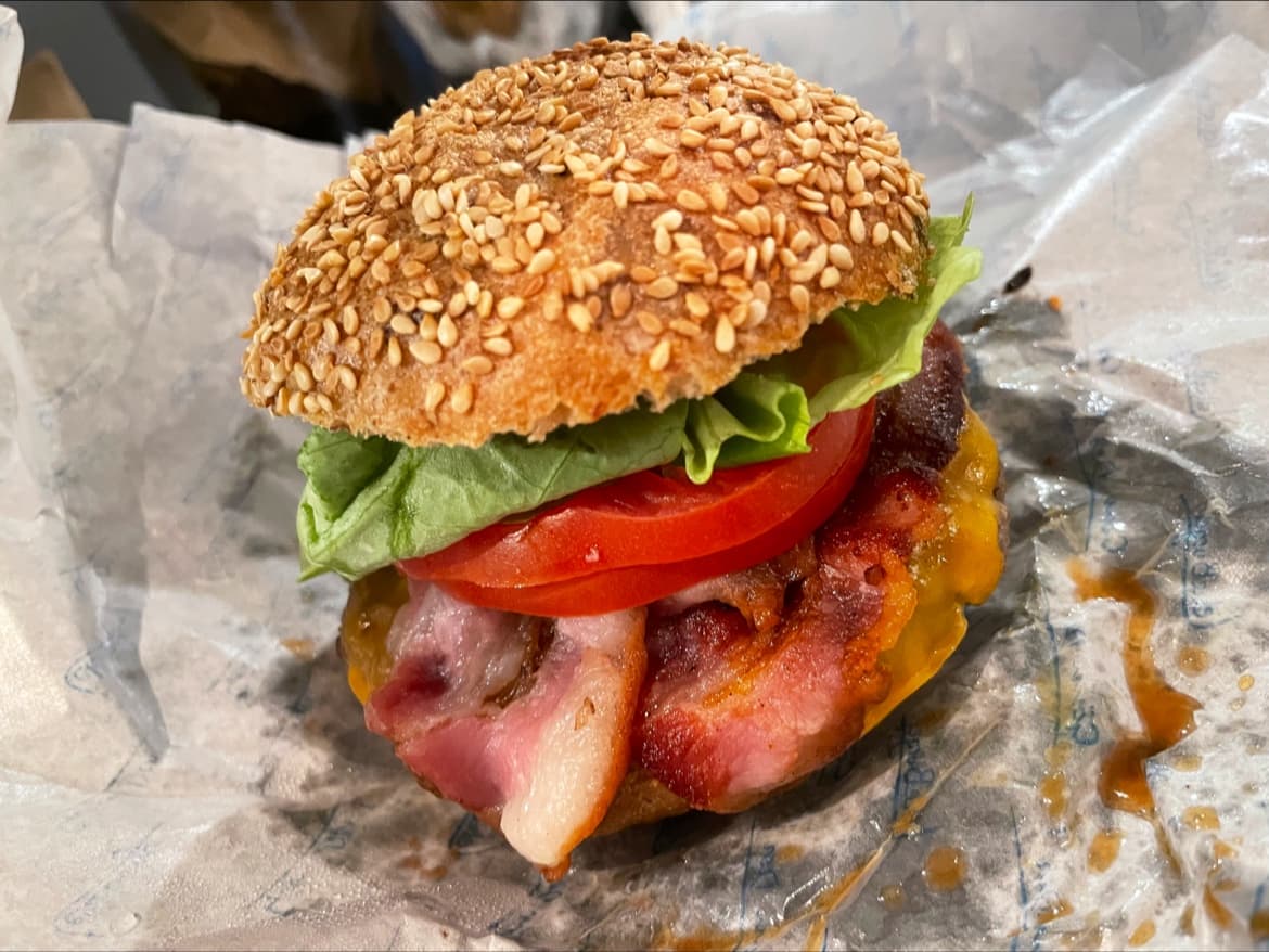 Letzz-eat-burger - 10