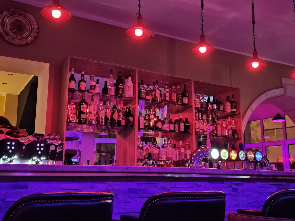 Un bar albanais au coeur de Dudelange - 9