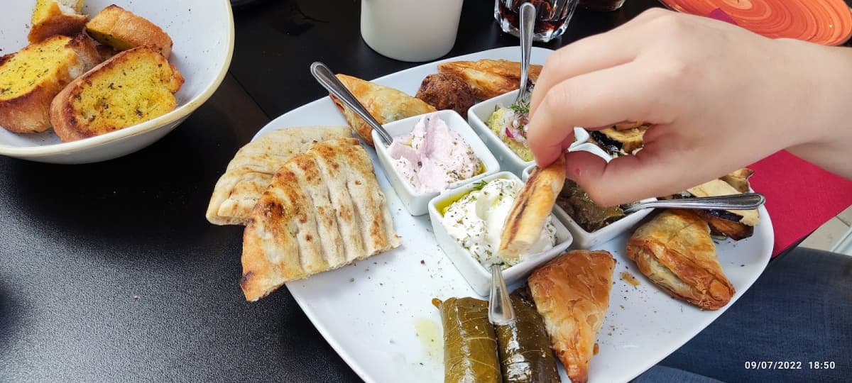 Eat like a Greek statue - 3