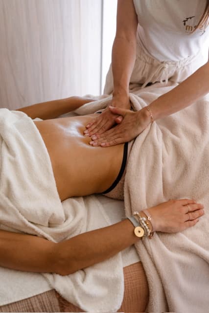 Un p'tit massage pour moé - 8