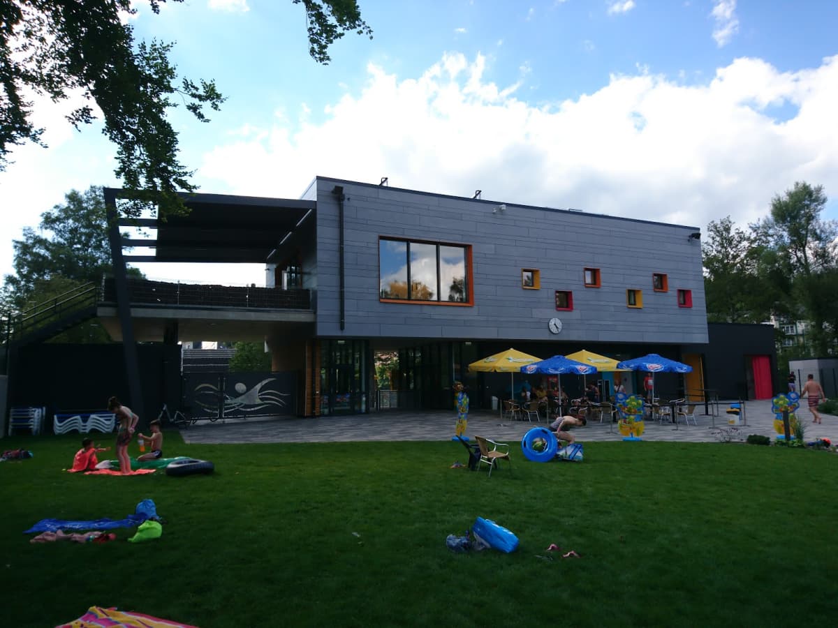 Piscine extérieure chauffée à Troisvierges - 3