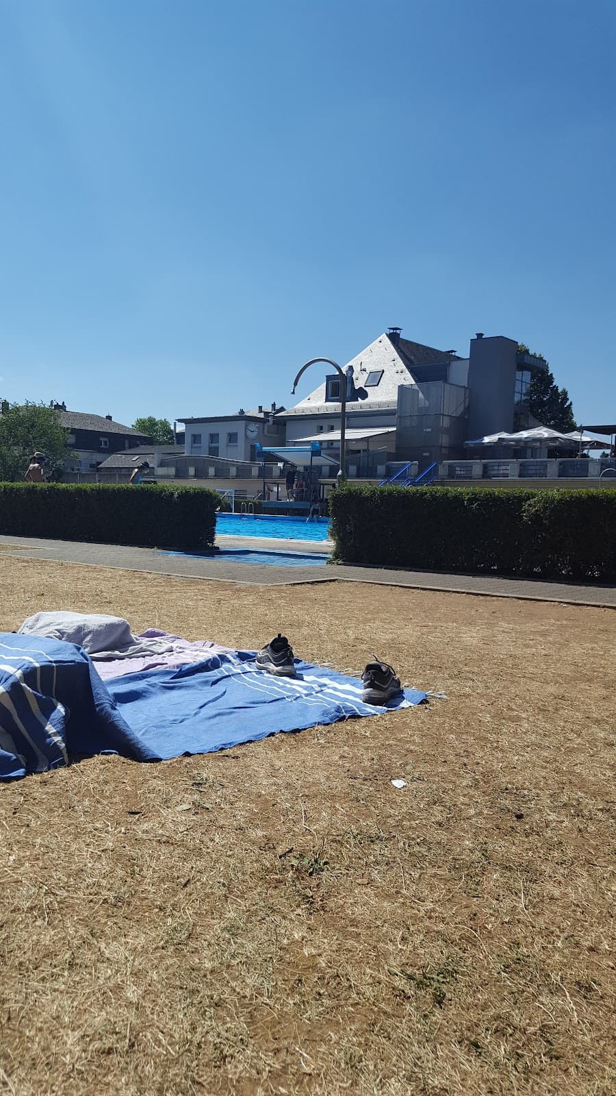 Piscine en plein air à Dudelange - 7