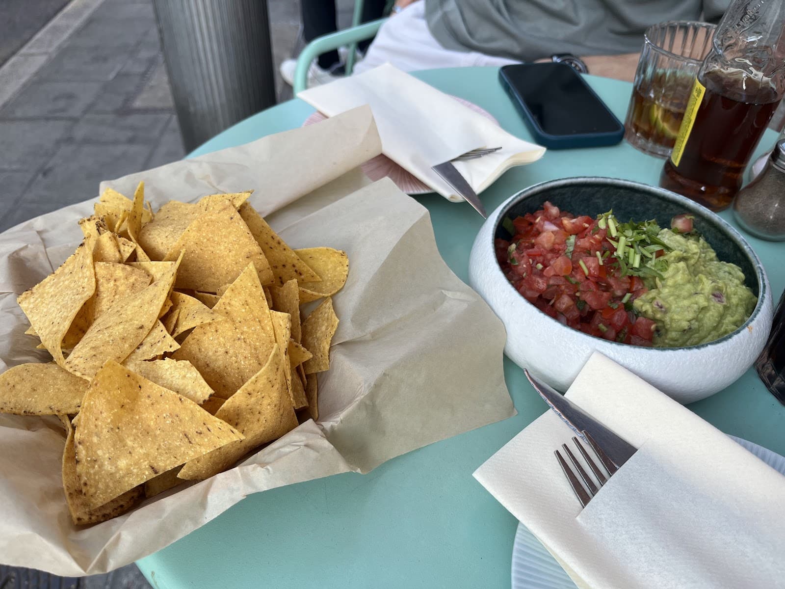 Tapas, Tacos, Tropico - 8