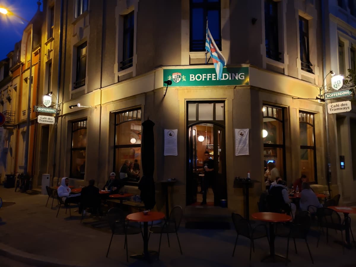 For an evening coffee ... last stop - 9