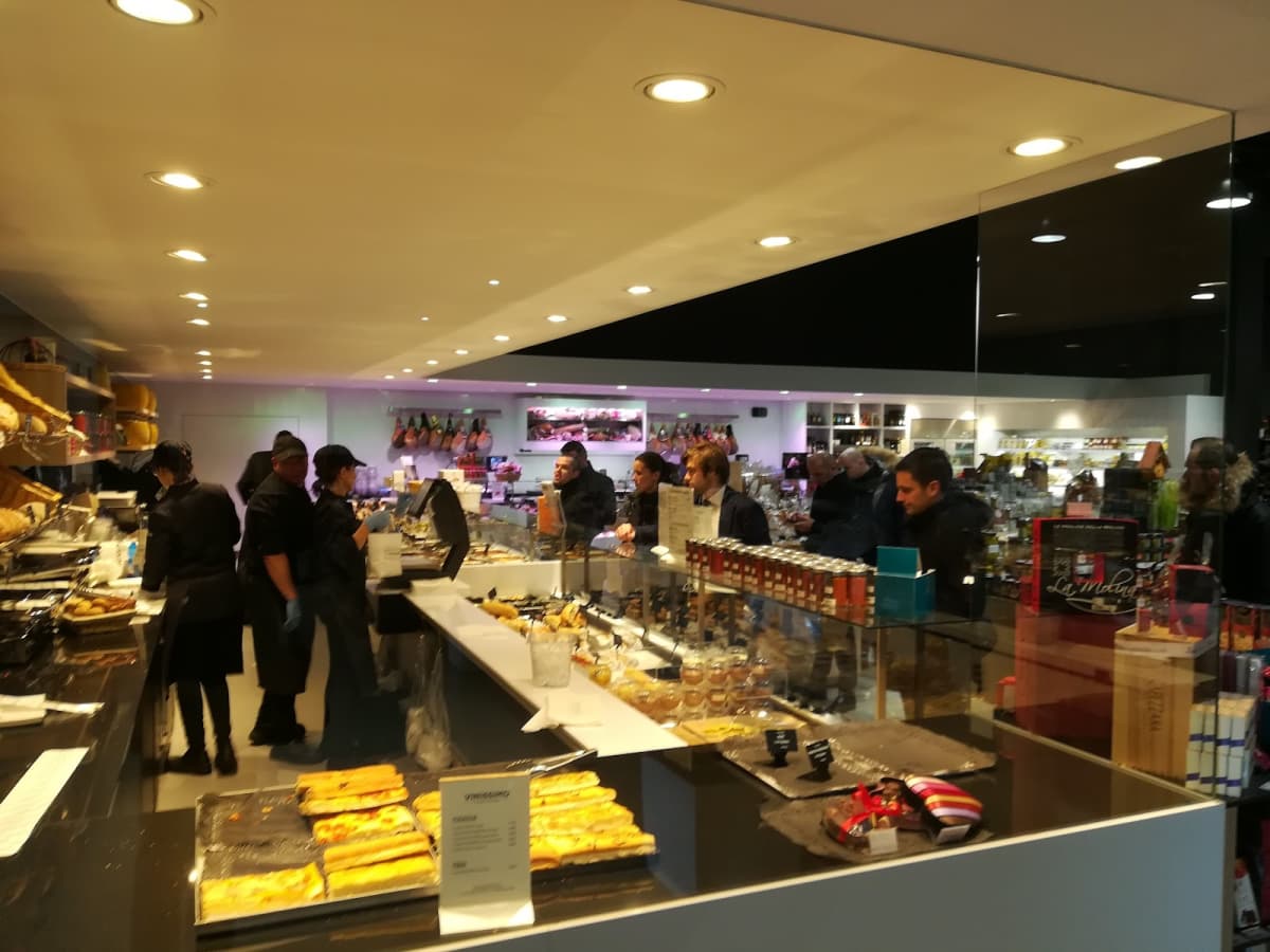 Bien plus qu'une simple épicerie - 9