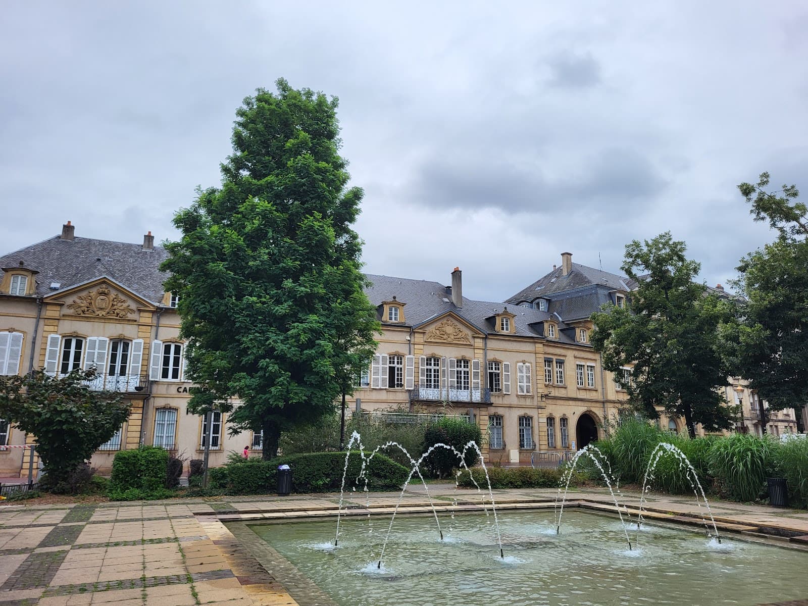 Comme Pasithéa à Corinthe - 10
