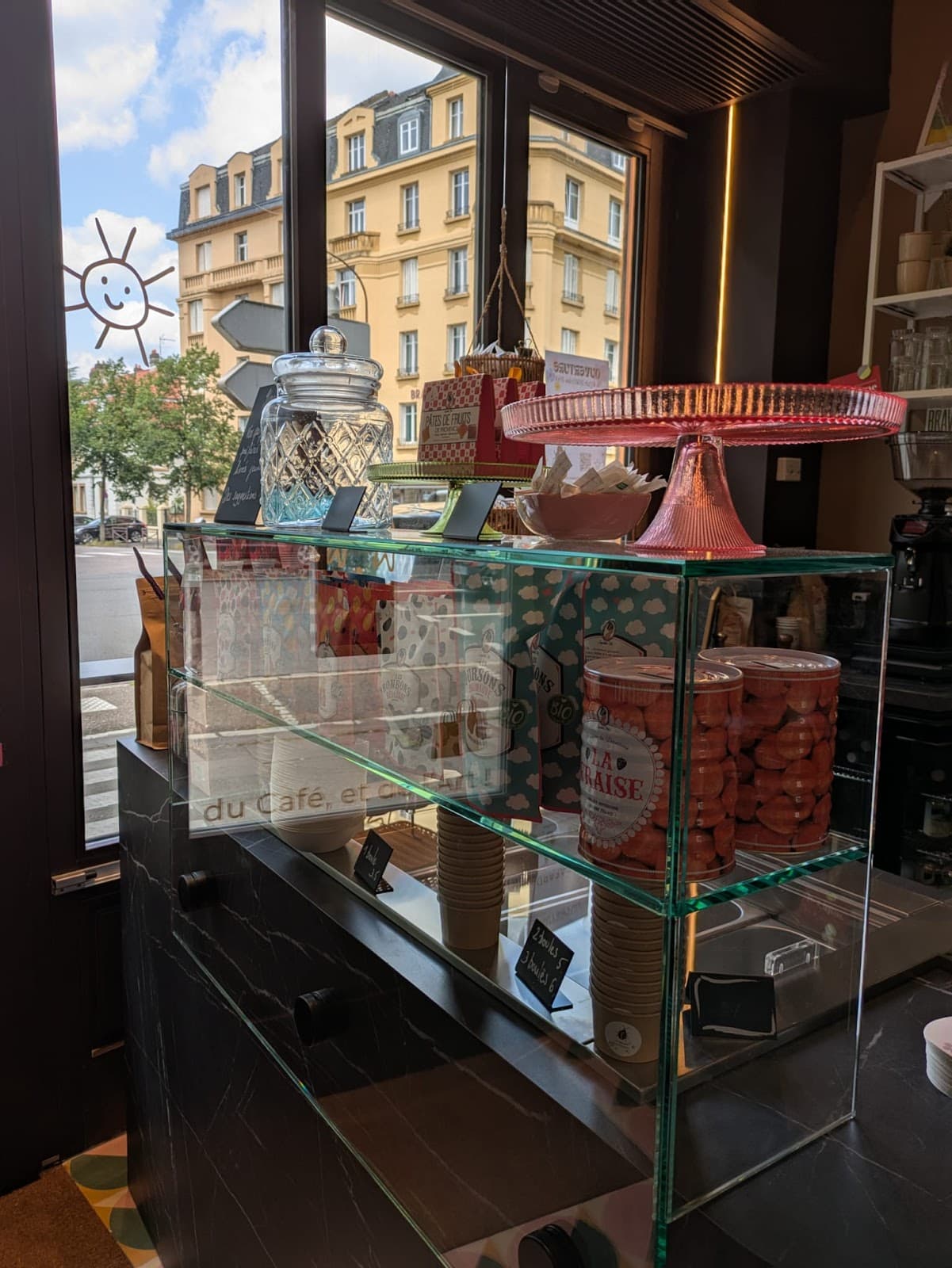 Le Cafard: your café-gallery in Metz - 7