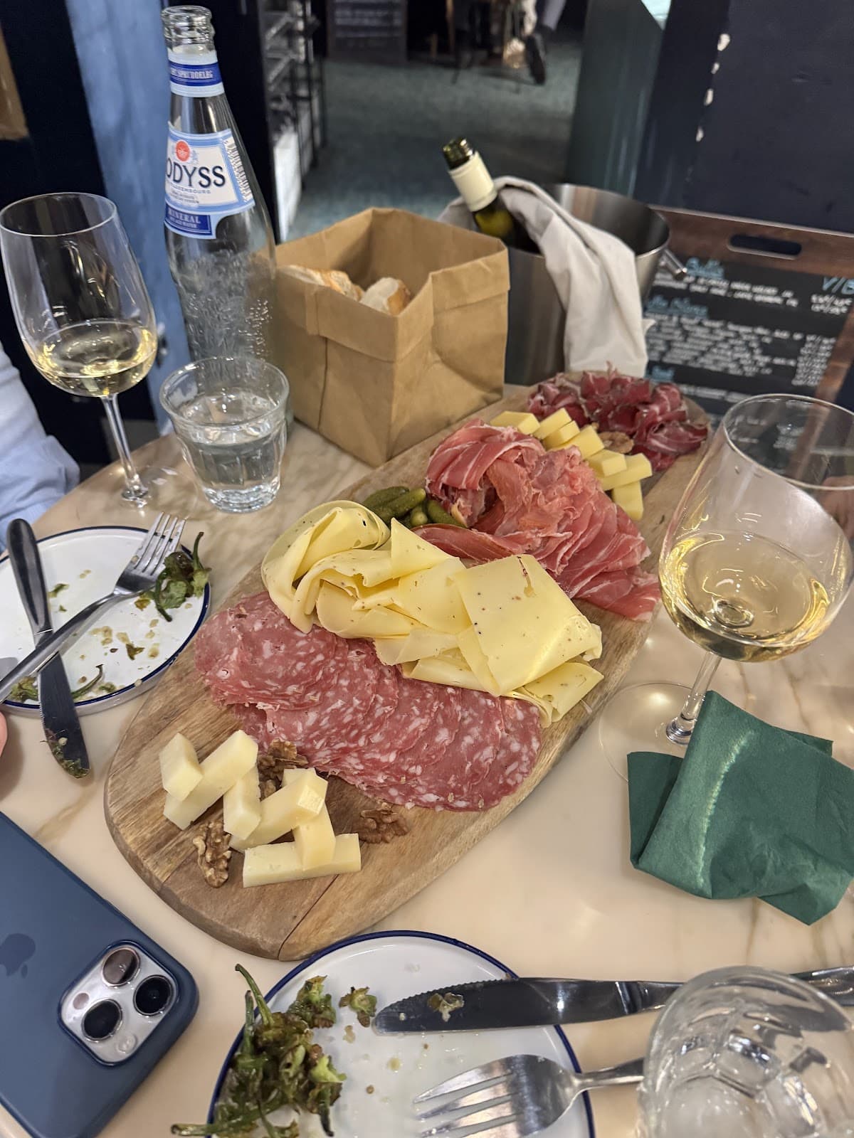 We booked you a table! - 4