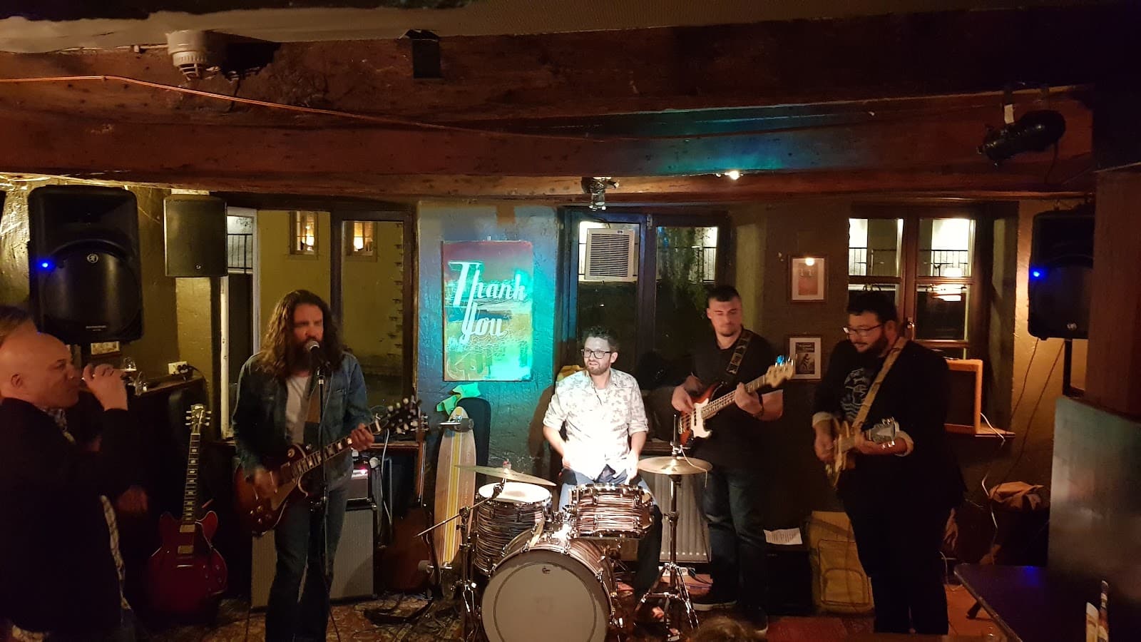 Liquid Bar: Live Music in Grund - 10