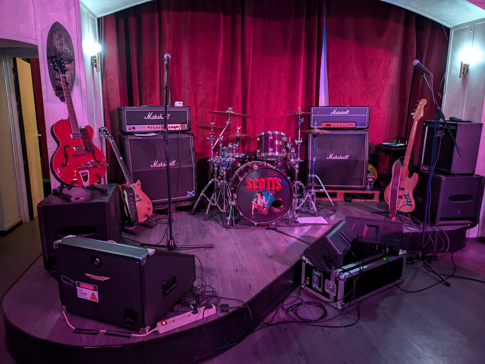 Vantage: Live Music in Luxembourg / Beggen - 5