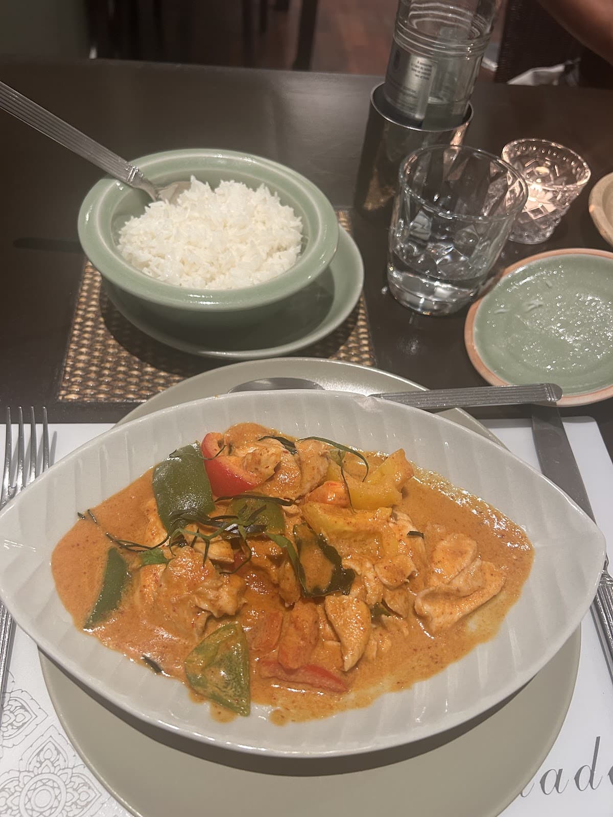 Chez moi ou chez thai? - 4