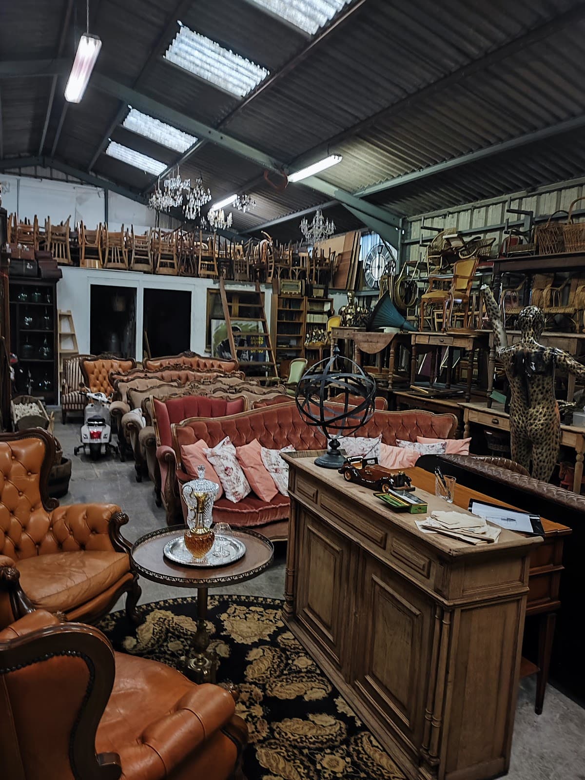 Kévin la Brocante, objets vintage et déco événementielle - 10