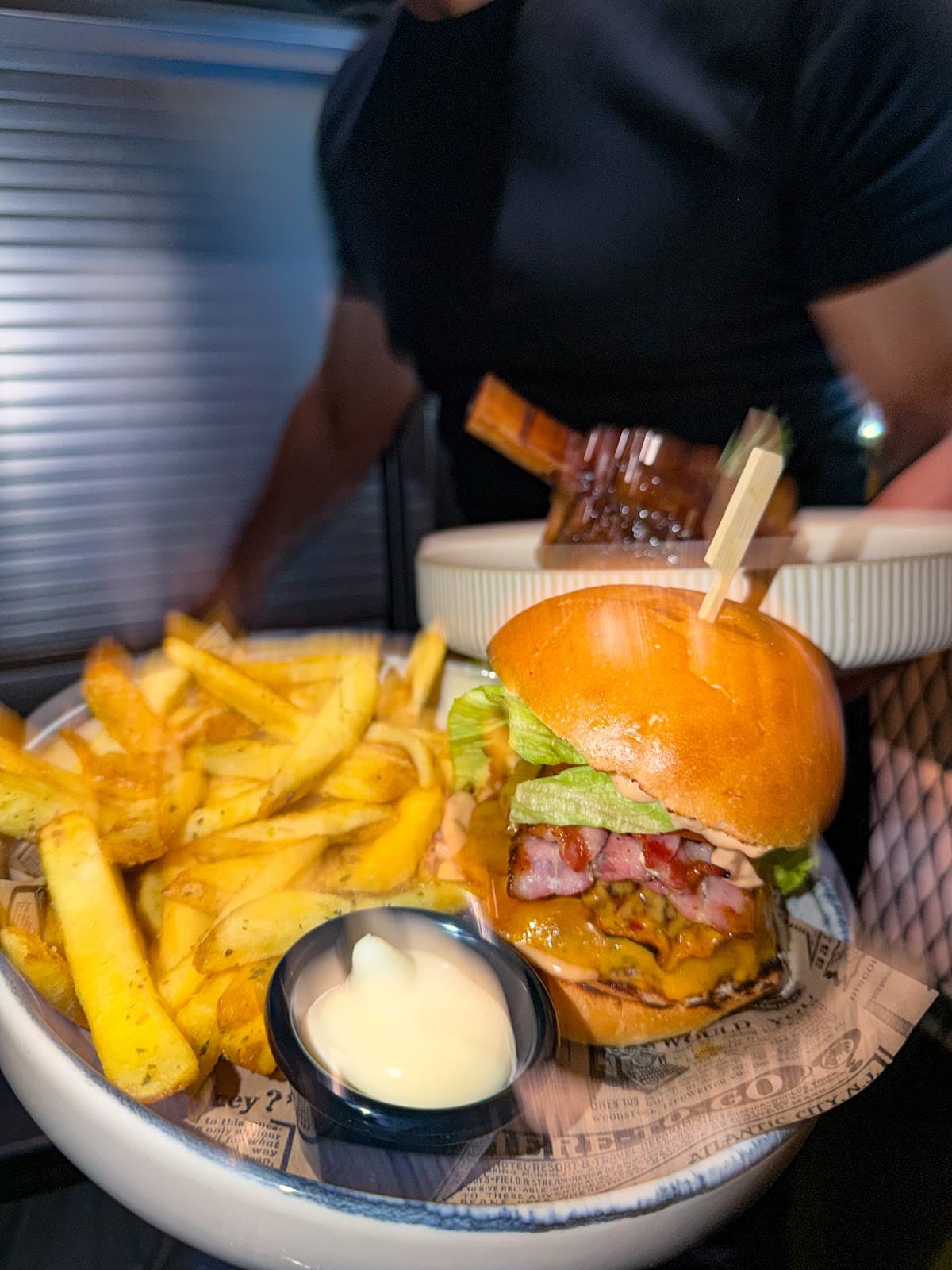 Flow : lunch méditerranéen et plats à partager à Luxembourg - 11