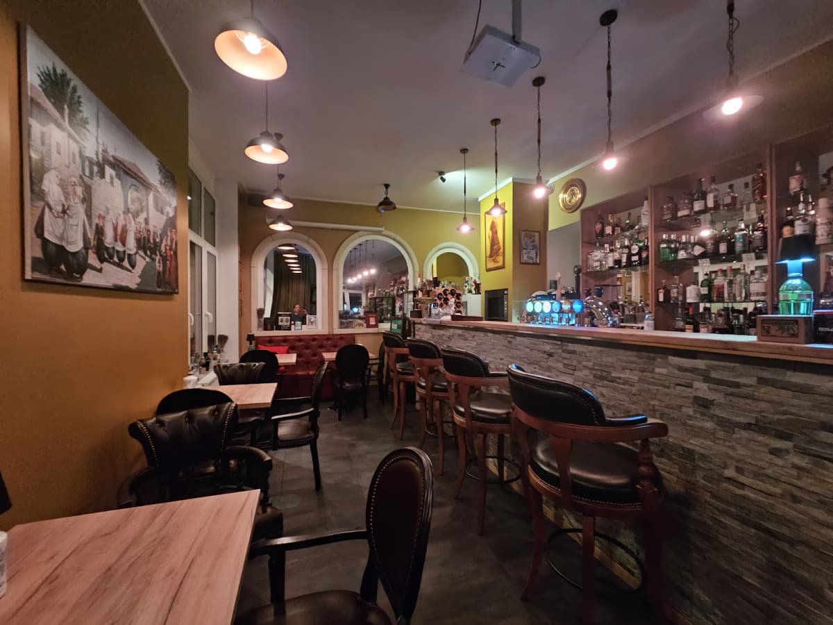 Un bar albanais au coeur de Dudelange - 2