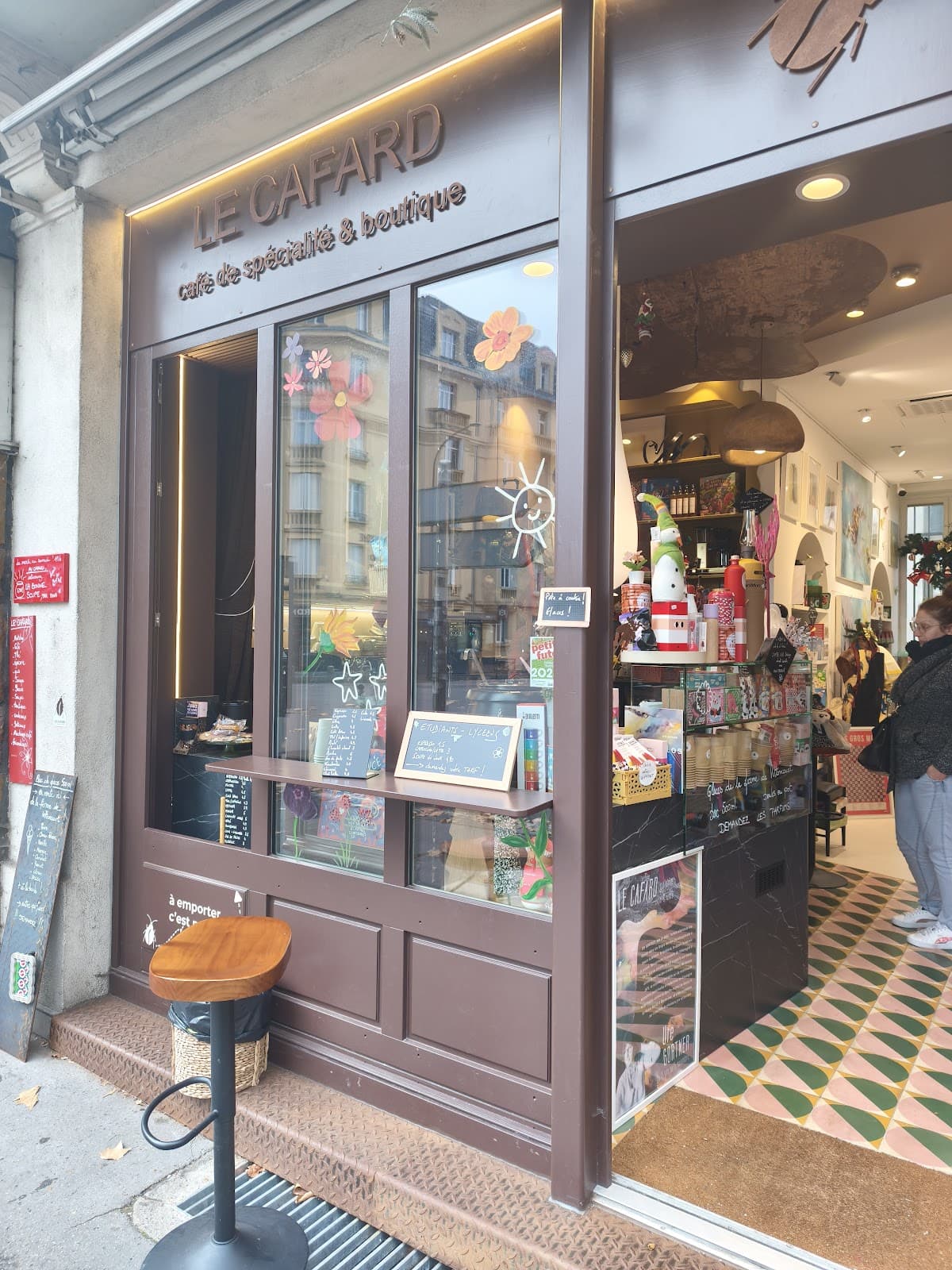 Le Cafard: your café-gallery in Metz - 4