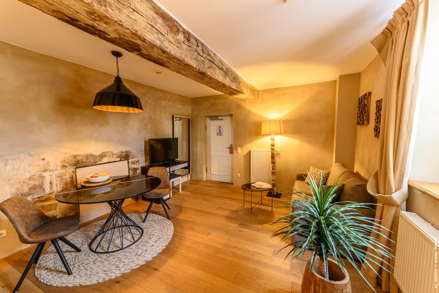 Luxury in a barn - 7