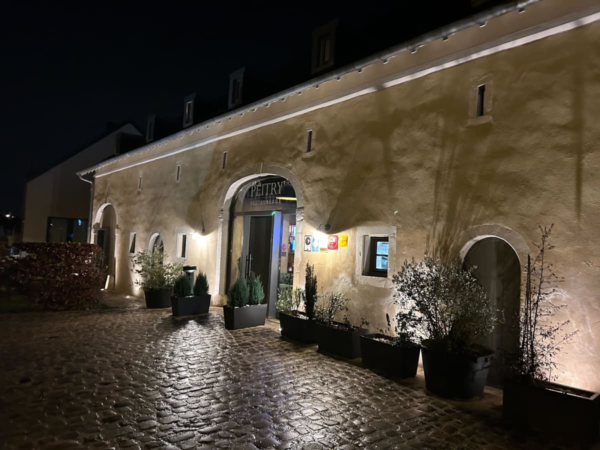 Luxury in a barn - 8