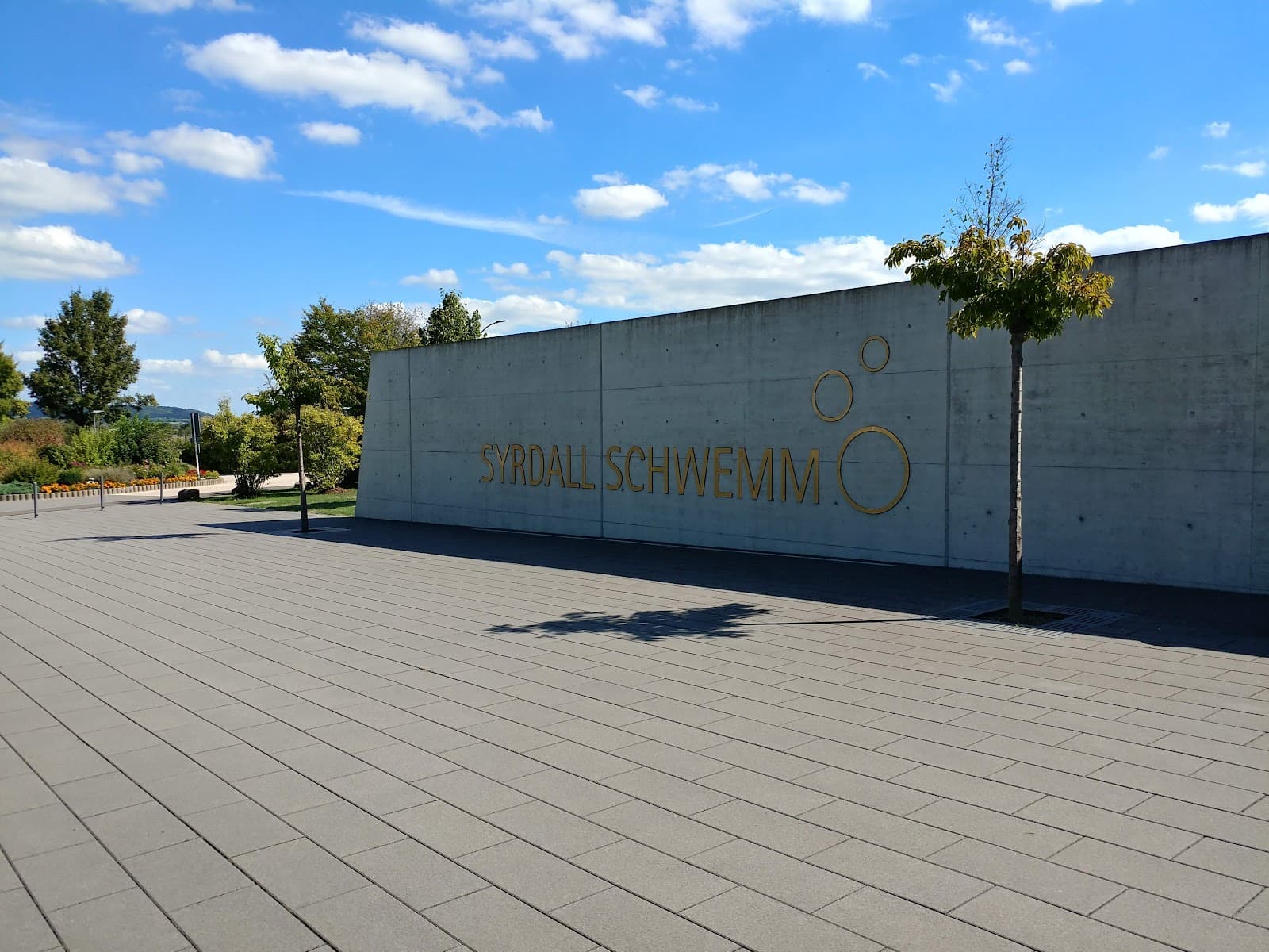 Syrdall c’est le Graal : piscine intérieure et extérieure - 14