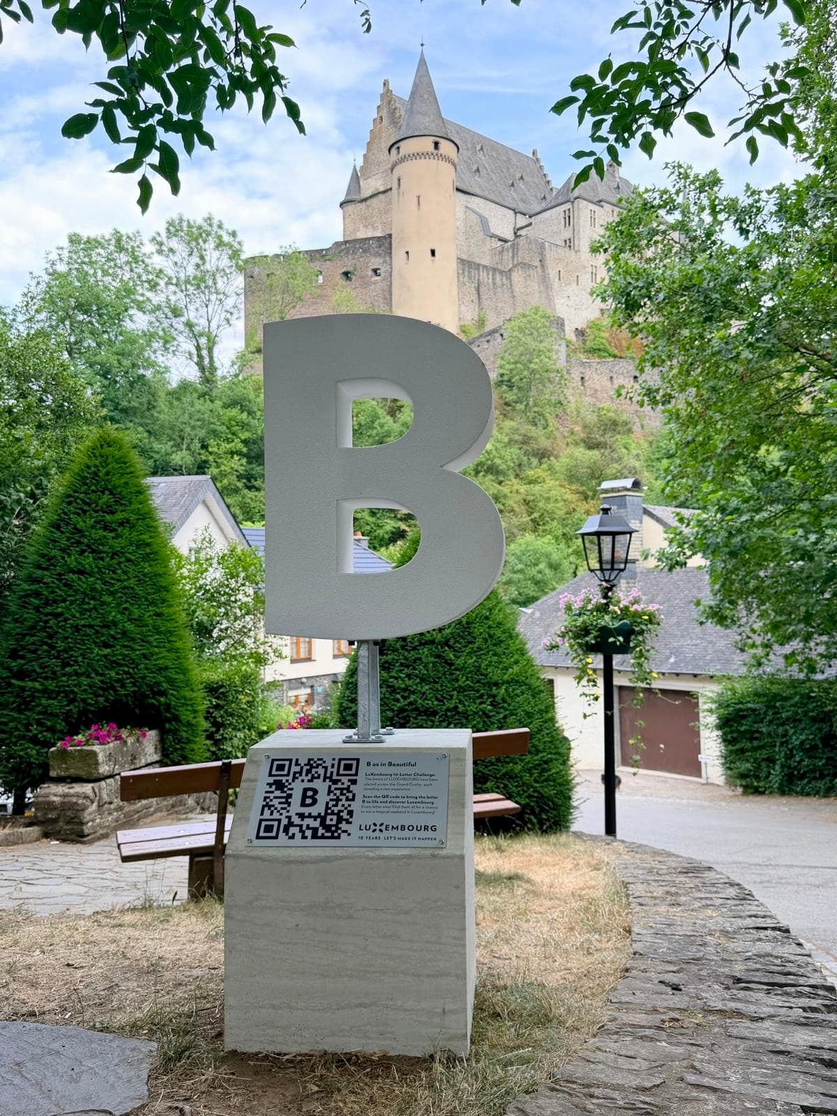 Go letter hunting all over Luxembourg! - 1