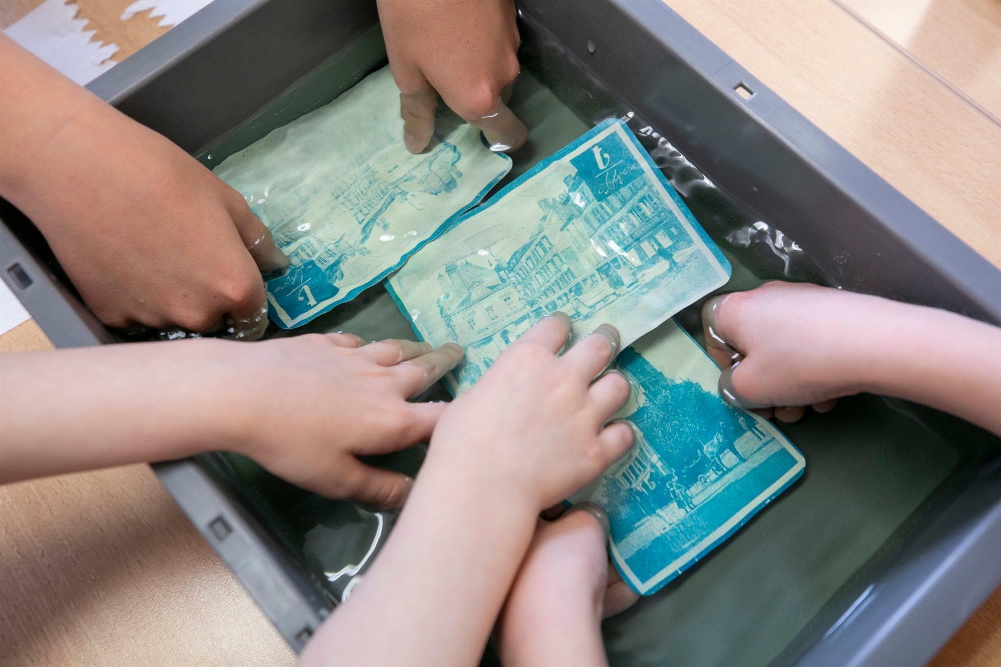 Atelier souvenir en bleu