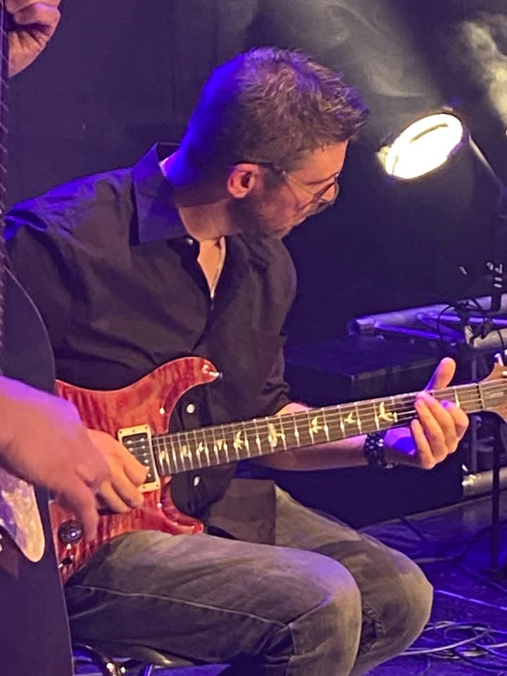 Audition des classes de guitare et batterie de l’école de musique Greg Zlap.