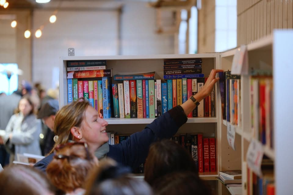 Tuffi on Tour: Children's Storytime - Mäi Quartier, meng Plaz